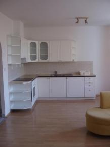Pro zv�t�en� na fotografii klikn�te