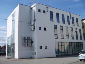 Pro zv�t�en� na fotografii klikn�te