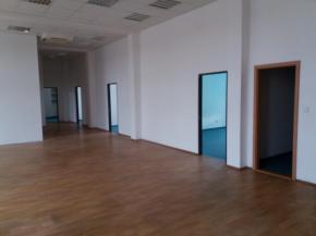 Kancel��sk� prostory 230 m2