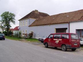Pro zv�t�en� na fotografii klikn�te