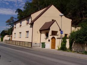 Pro zv�t�en� na fotografii klikn�te