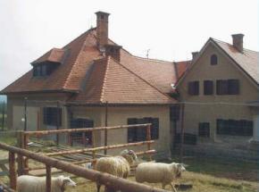 Nemovitost k rekreaci i k trval�mu bydlen�