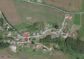 Pozemky v obci Stradov