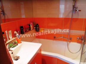 Byt 2+1 s balkonem PRODNO!