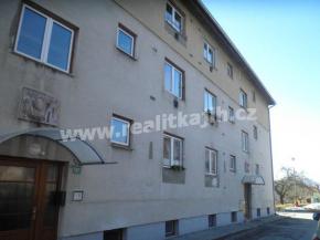 Byt 2+1 esk Krumlov - Vyn