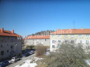Byt 2+1 esk Krumlov - Vyn