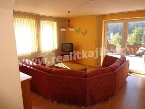 Rodinn dm Louovice
