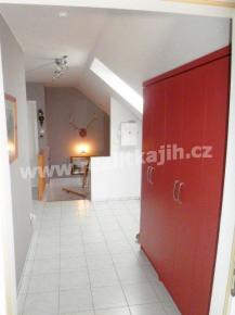 LUXUSN VENKOVSK SDLO