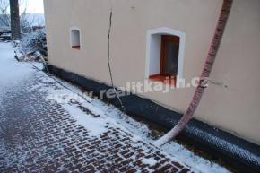 Rodinn dm s budoucmi apartmny