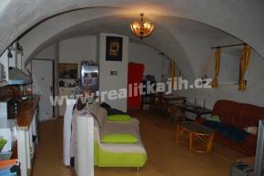 Rodinn dm s budoucmi apartmny