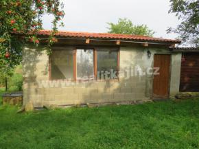 Stavebn pozemek, zahrada v obci Brloh