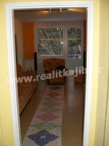 Byt 3+1+balkon