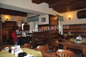Prodej zaveden restaurace s penzionem v .Krumlov
