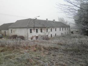 Zemdlsk usedlost s pozemky