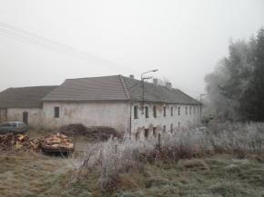 Zemdlsk usedlost s pozemky