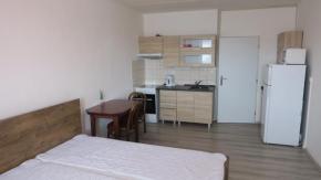 Pron�jem za��zen� garsonky s�dli�t� M�r �. Krumlov