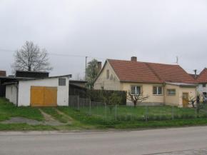 Prodej RD a zd�n�ho bytu 2+1 v Malotech u Kaplice