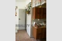 Byt 3+1 s balkonem, OV