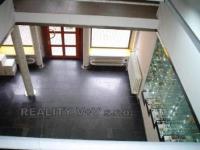 Obchodn� prostory 80 m2