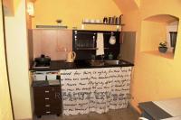 Pron�jem rodinn�ho domu s bytem 4+1